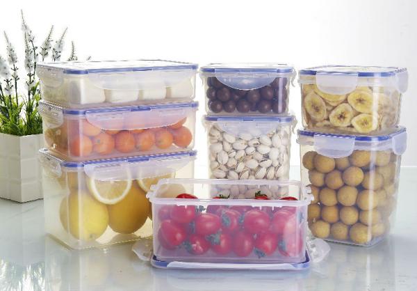 راهنمای انتخاب ظروف نگهداری غذا در یخچال