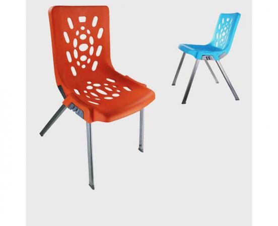 تفاوت صندلی پلاستیکی و فلزی