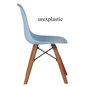 صندلی پلاستیکی پایه چوبی
